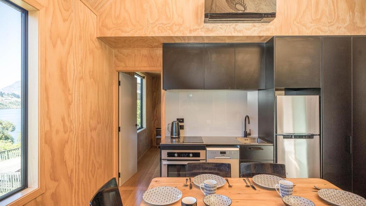 Picture Perfect - Queenstown Holiday Home Exteriör bild